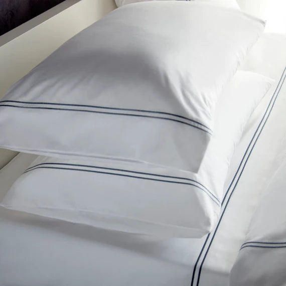 Hilton sheets and pillows best sale